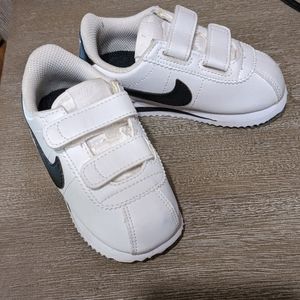 Nike Toddler 7C Gently Used